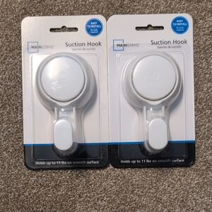 NWT Suction Hooks (2-pack)